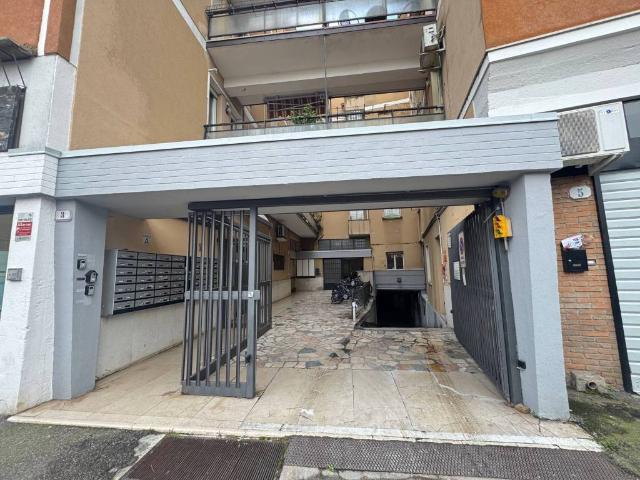 Box in affitto a Centro storico, Brenzone