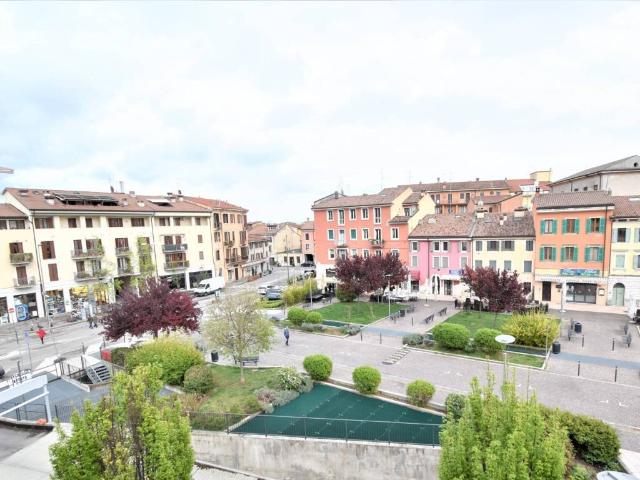 Box in affitto a Centro storico, Brenzone