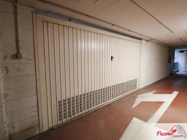 Box in affitto a Quinzano, Brenzone
