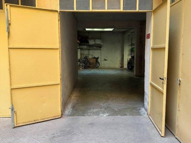 Box in affitto a Centro storico, Brenzone