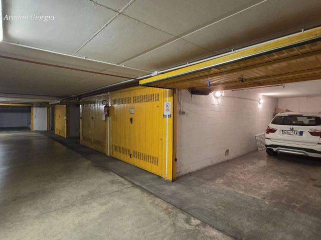 Box in affitto a Centro storico, Brenzone