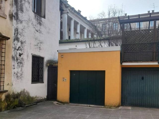 Box in affitto a San Biagio, Vicenza
