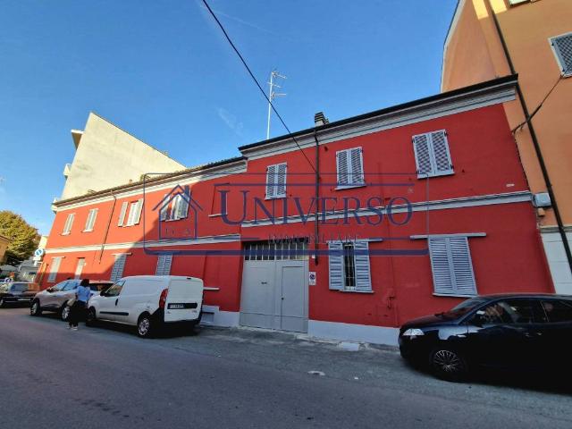 Box in affitto a Benvenuti, Voghera