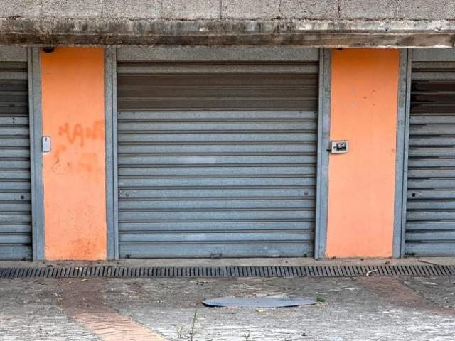 Box in vendita a Montecorvino Pugliano, Bivio - Pratole