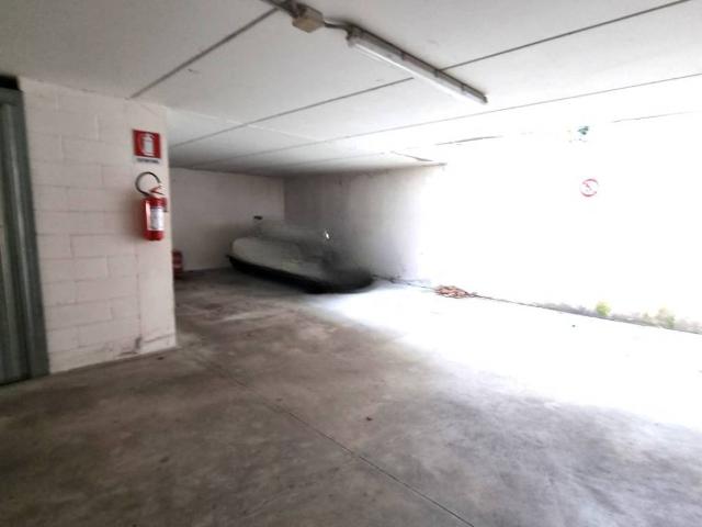 Box in vendita a Monterosso, Abano Terme Bagni