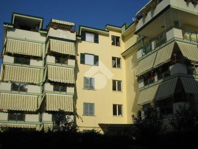Box in vendita a Acerra, Campania