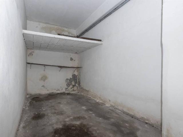 Box in vendita a Acireale, Sicilia