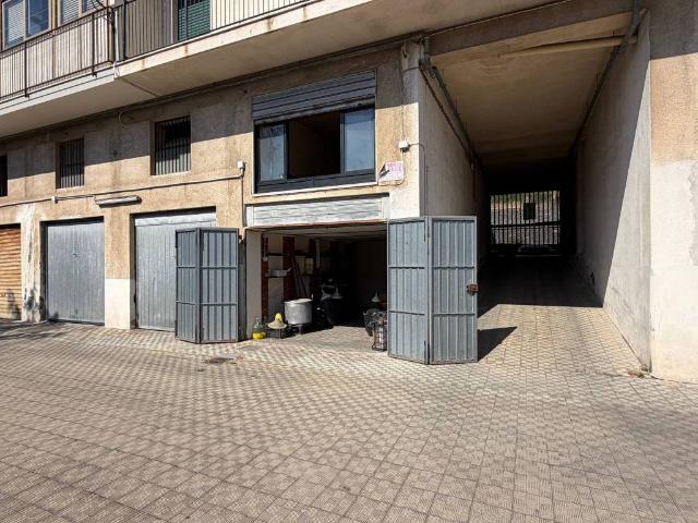 Box in vendita a Acireale, Sicilia