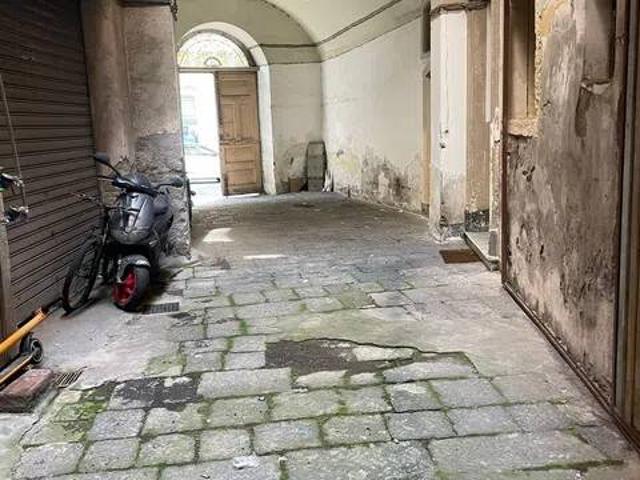 Box in vendita a Acireale, Sicilia
