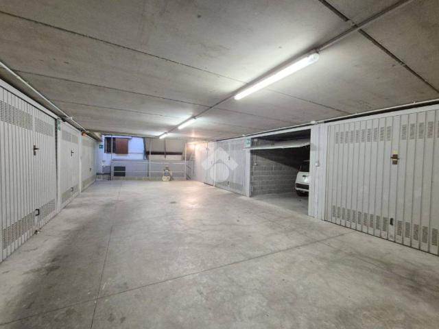 Box in vendita a Piemonte, Alessandria