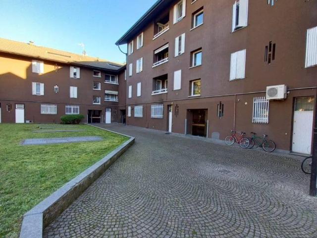 Box in vendita a Agrate Brianza, Lombardia