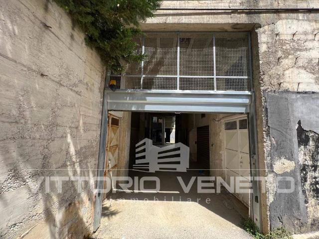 Box in vendita a Agropoli, Campania