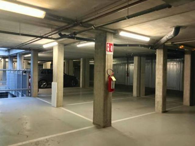Box in vendita a Borgo Piave, Alba