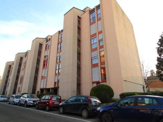 Box in vendita a Piemonte, Cuneo