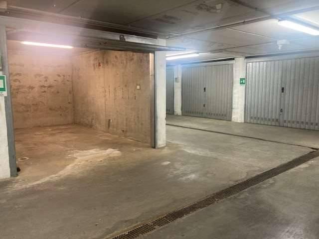 Box in vendita a Albenga, Liguria