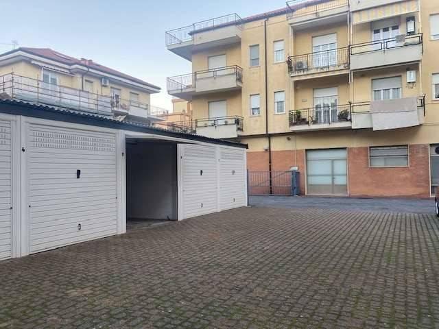Box in vendita a Albenga, Liguria