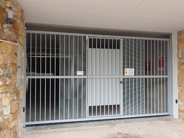Box in vendita a Bastia, Albenga