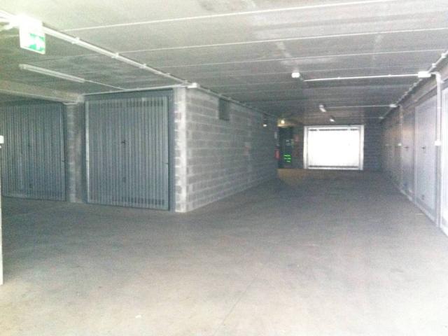 Box in vendita a Albenga, Liguria