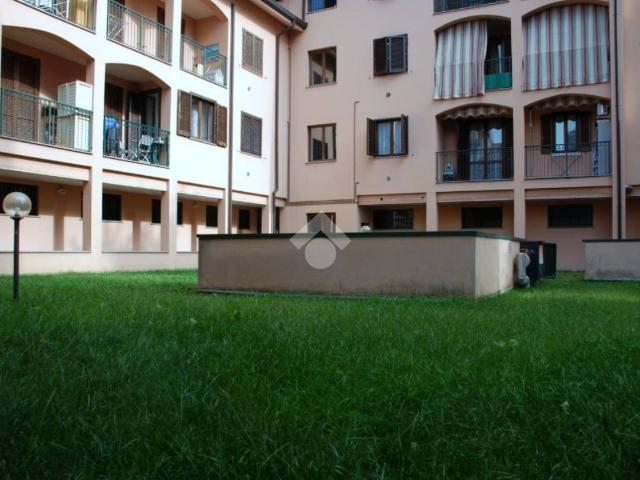 Box in vendita a Albiate, Lombardia