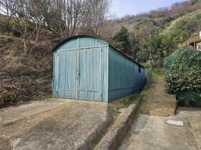Box in vendita a Luceto, Albisola Superiore