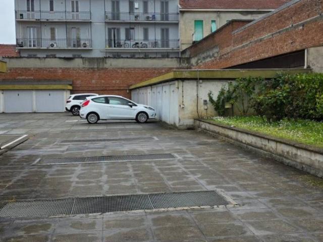 Box in vendita a Piemonte, Alessandria