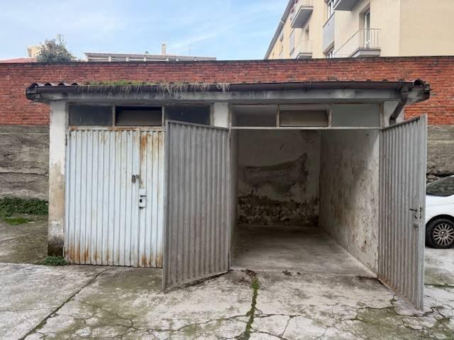 Box in vendita a Piemonte, Alessandria