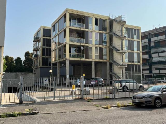 Box in vendita a Piemonte, Alessandria