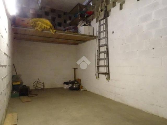 Box in vendita a Piemonte, Alessandria