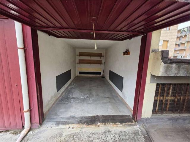Box in vendita a Piemonte, Alessandria