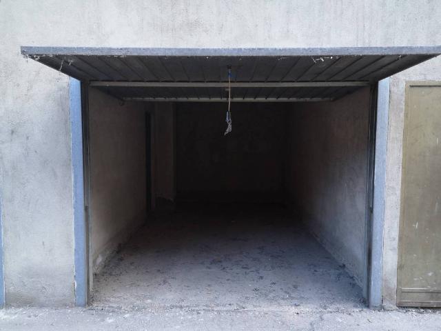 Box in vendita a Piemonte, Alessandria