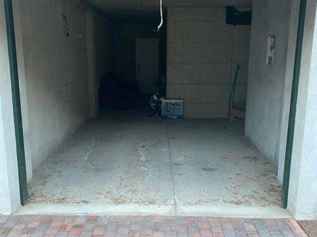 Box in vendita a Piemonte, Alessandria