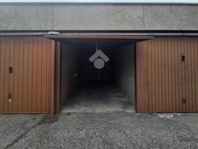 Box in vendita a Piemonte, Torino