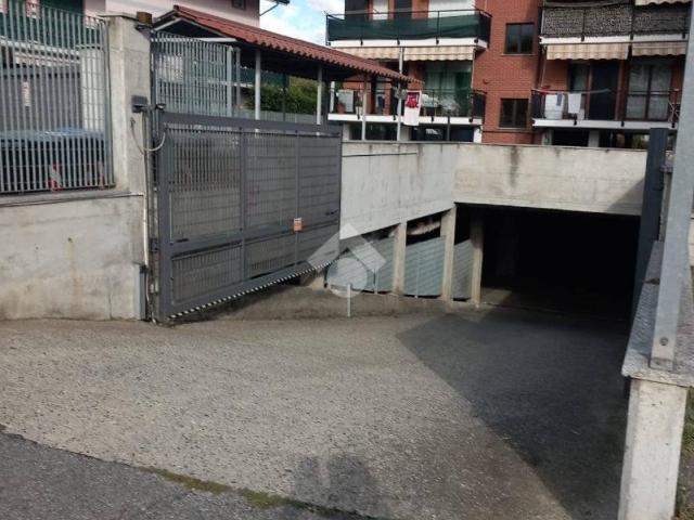Box in vendita a Alpignano, Torino