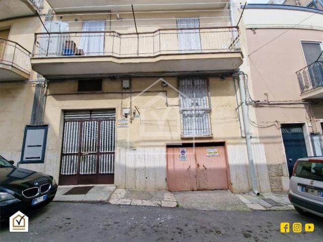 Box in vendita a Altamura, Bari