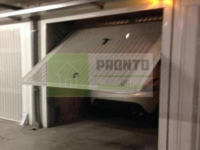 Box in vendita a Altamura, Bari