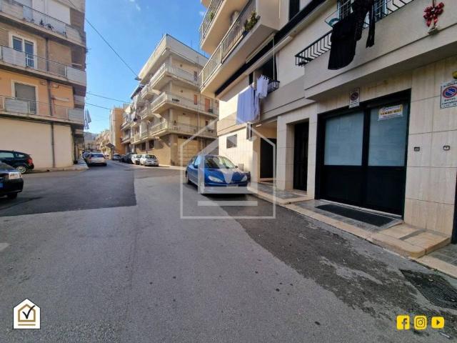 Box in vendita a Altamura, Bari