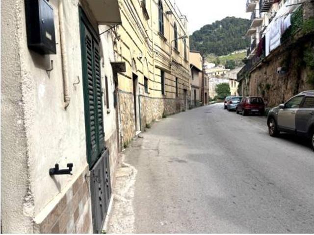 Box in vendita a Altofonte, Sicilia