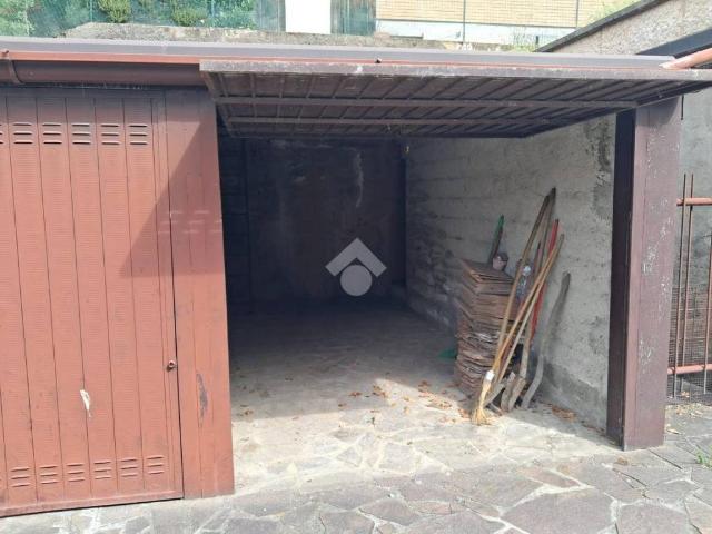 Box in vendita a Alzano Sopra, Alzano Lombardo