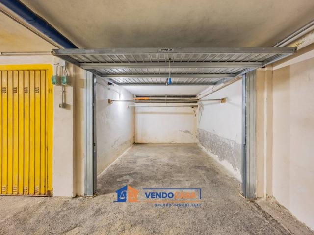 Box in vendita a Andora, Liguria