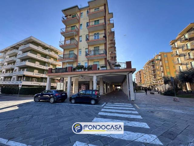 Box in vendita a Andora, Liguria