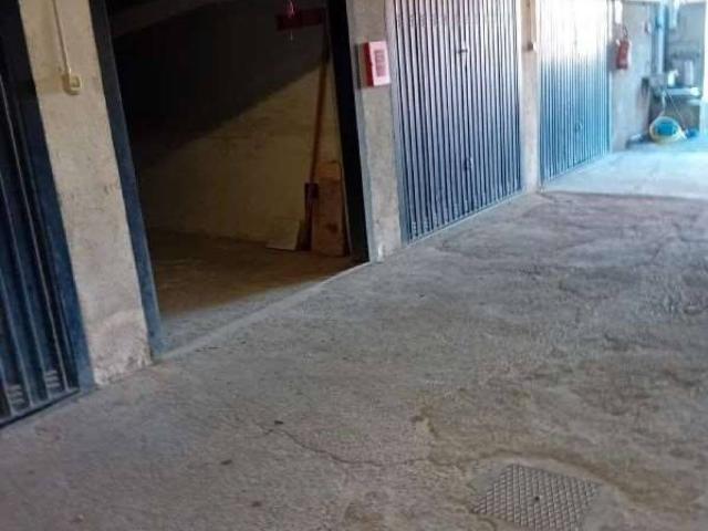 Box in vendita a Andora, Liguria