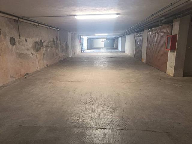 Box in vendita a Andora, Liguria