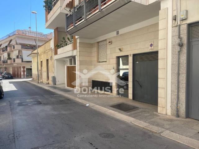 Box in vendita a Andria, Barletta-andria-trani