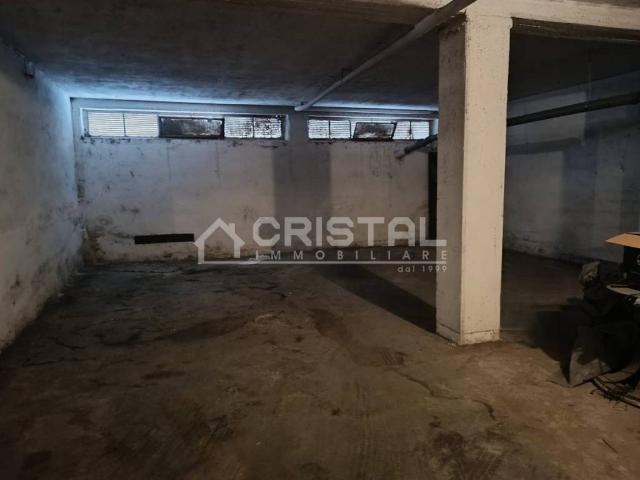 Box in vendita a Puglia, Barletta-andria-trani