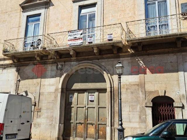 Box in vendita a San Valentino, Puglia