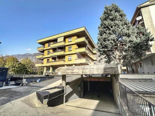 Box in vendita a Pallin, Aosta