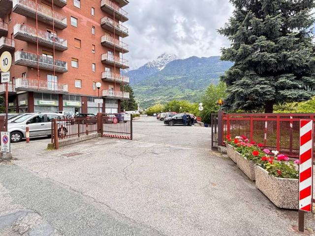 Box in vendita a Pallin, Aosta