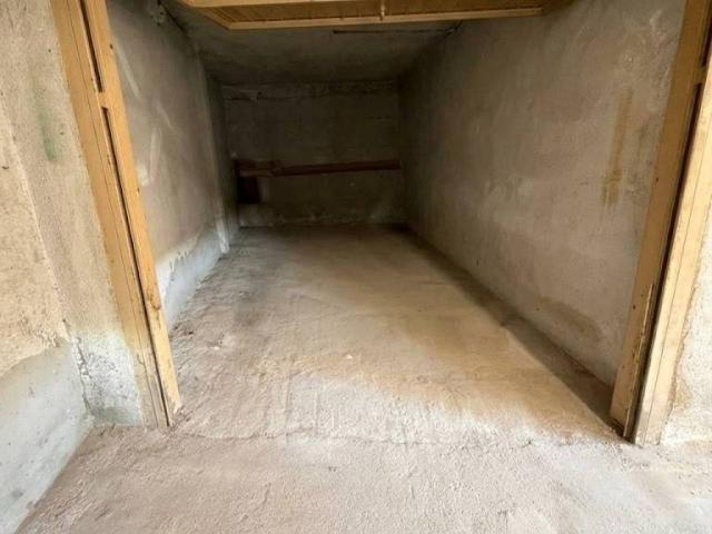 Box in vendita a Aosta
