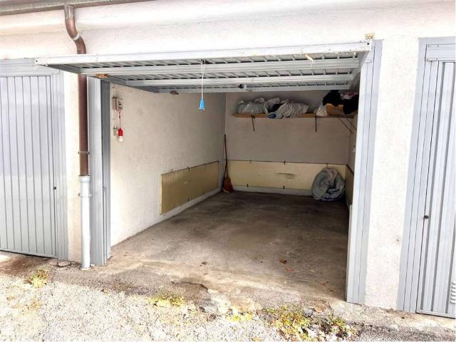 Box in vendita a Porossan-Le Movisod, Aosta