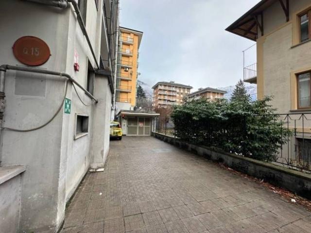 Box in vendita a Le Gotrau, Aosta